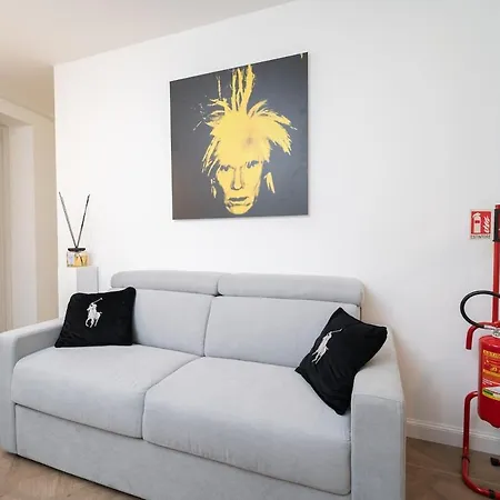 Apartment Seven Thousand Brescia