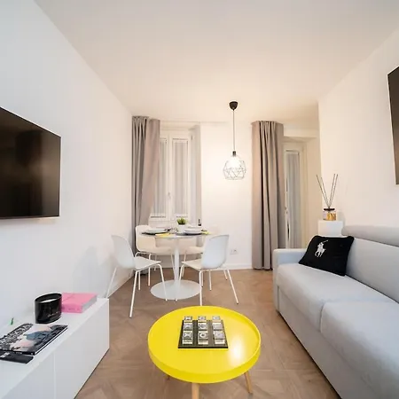 Apartment Seven Thousand Brescia