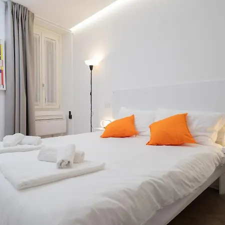 Seven Thousand Apartment Brescia